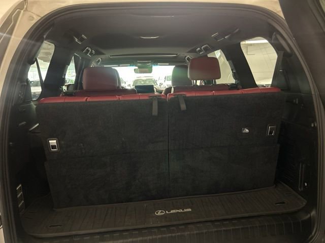 Used 2023 Lexus GX 460 Luxury w/ Sport Design Package AWD/4WD image 14