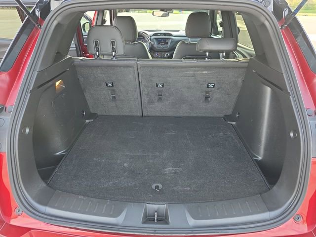 Used 2023 Chevrolet TrailBlazer RS FWD image 29