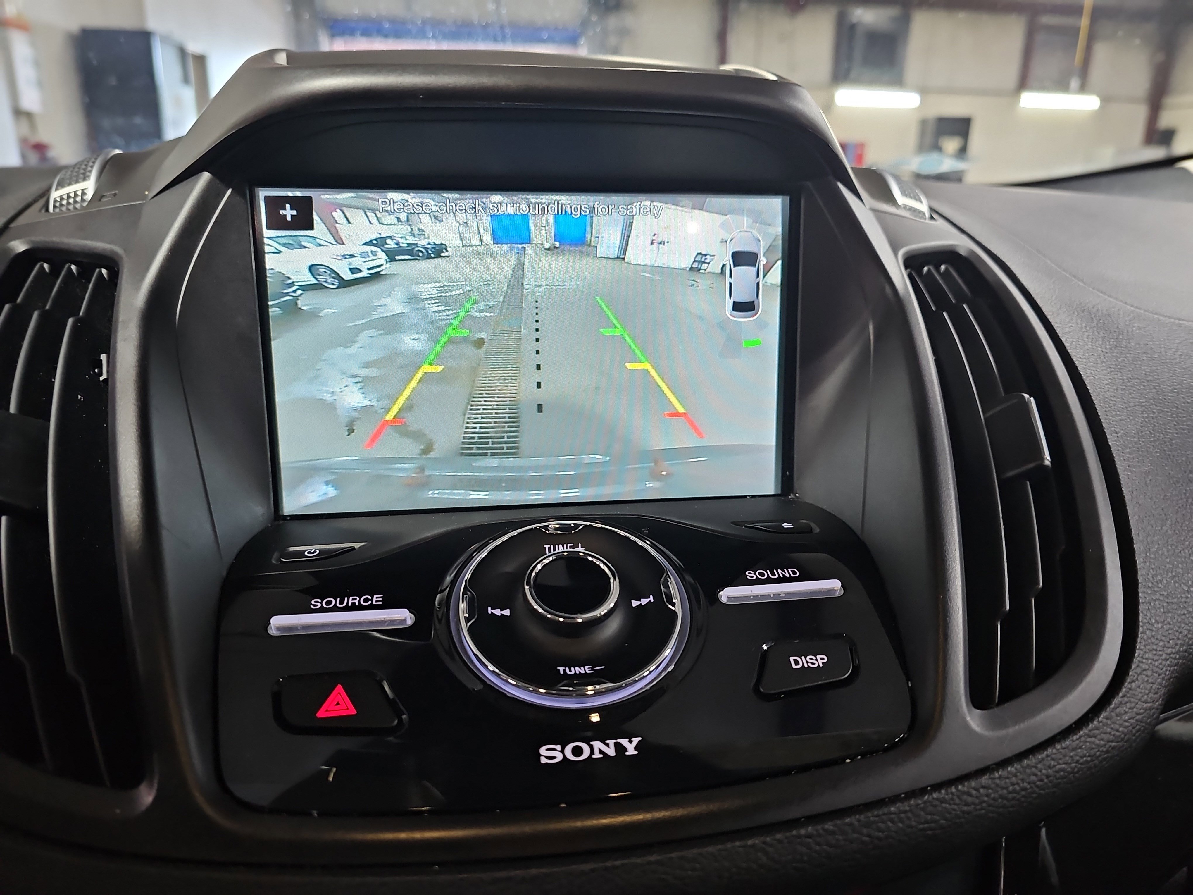 Used 2018 Ford Escape Titanium w/ Ford Safe & Smart Package AWD/4WD image 26