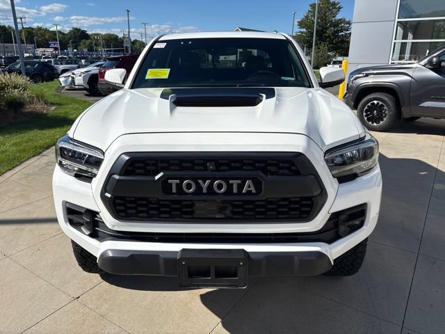 Used 2021 Toyota Tacoma TRD Pro AWD/4WD image 2