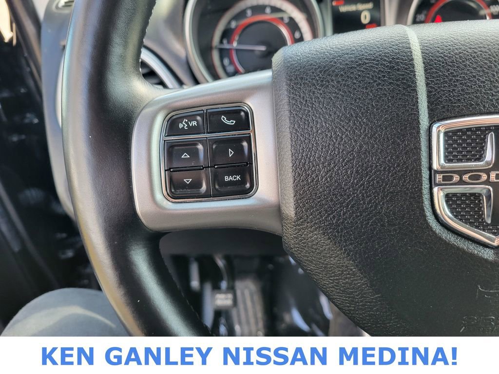 Used 2017 Dodge Journey Crossroad w/ Popular Equipment Group image 31