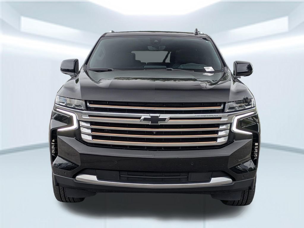 Used 2021 Chevrolet Tahoe High Country w/ Premium Package AWD/4WD image 8