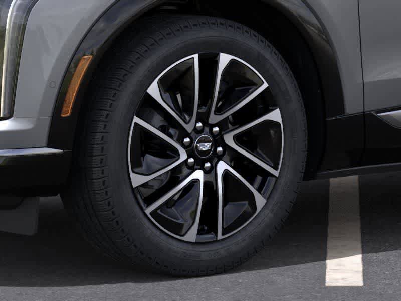 New 2025 Cadillac Optiq Sport 1 w/ LPO, Floor Liner Package AWD/4WD image 9