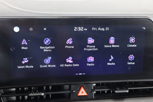Used 2025 Kia Sportage EX FWD image 32