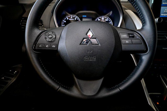 Used 2022 Mitsubishi Eclipse Cross SE image 34