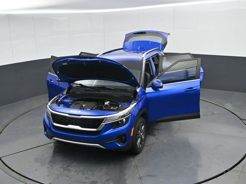 Used 2023 Kia Seltos S w/ Navigation Package image 48