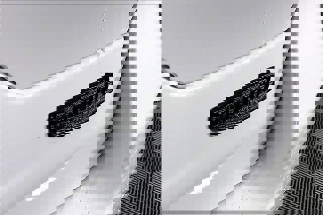 New 2026 Jeep Grand Cherokee Summit image 10