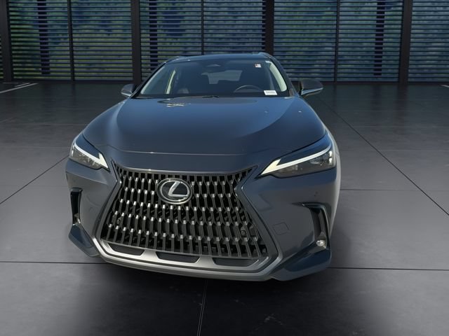 Used 2024 Lexus NX 250 FWD image 3