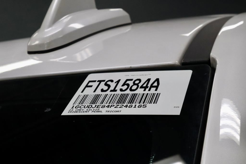 Used 2023 Chevrolet Silverado 1500 High Country w/ High Country Premium Package AWD/4WD image 33
