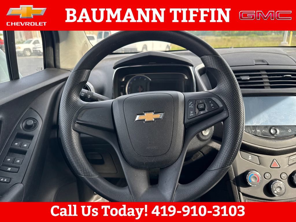 Used 2015 Chevrolet Trax LS FWD image 23
