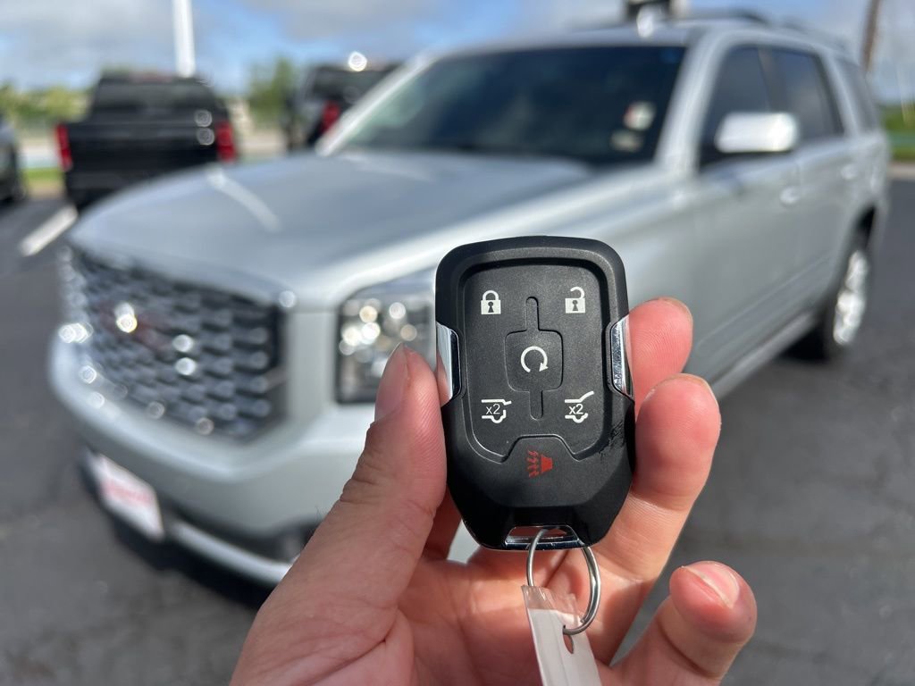 Used 2019 GMC Yukon Denali AWD/4WD image 47
