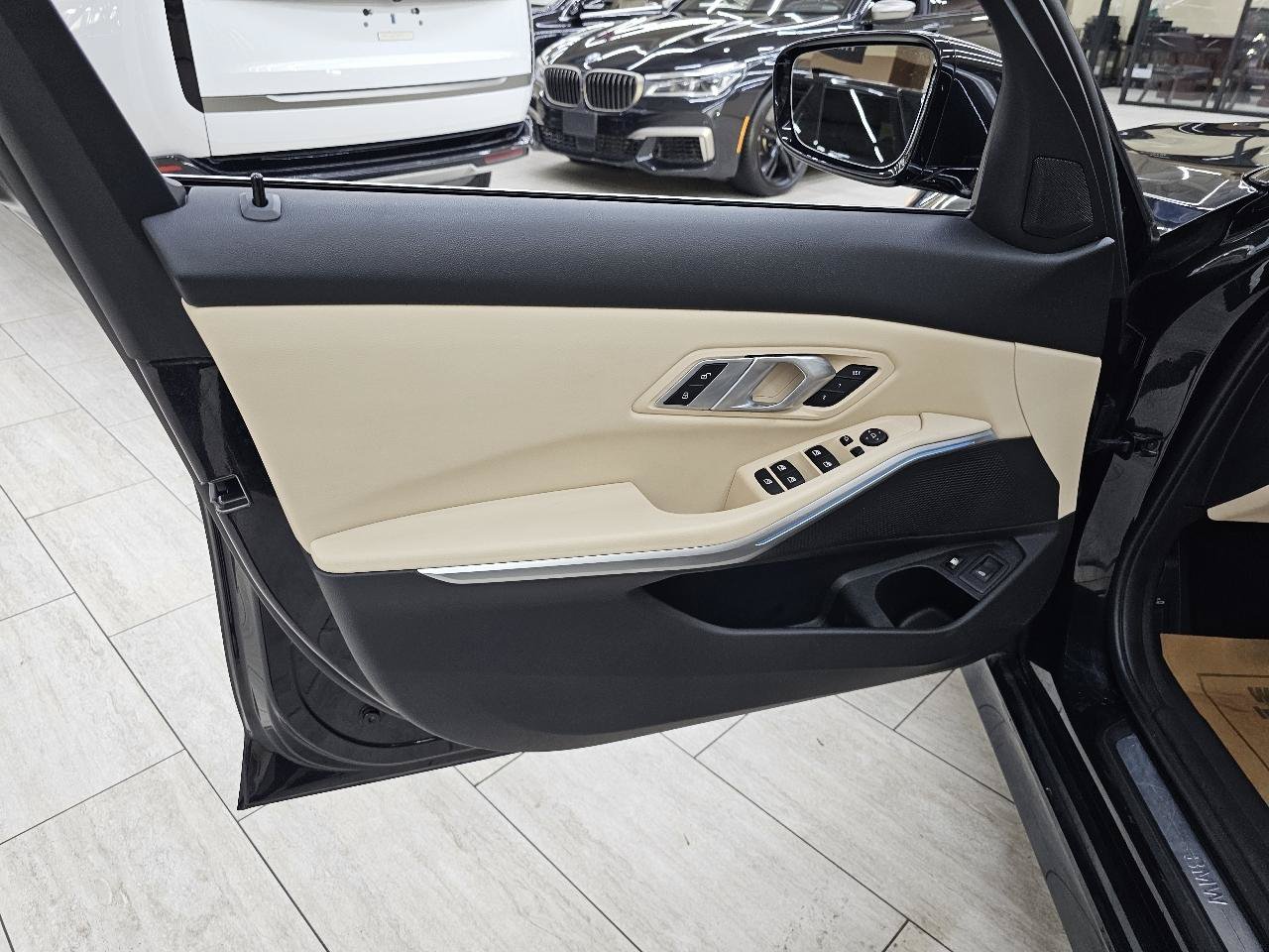 Used 2022 BMW 330e RWD image 39