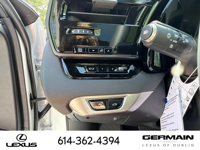 New 2026 Lexus RX 350 AWD image 24