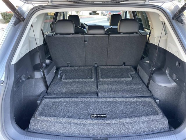 Used 2022 Volkswagen Tiguan SE image 25