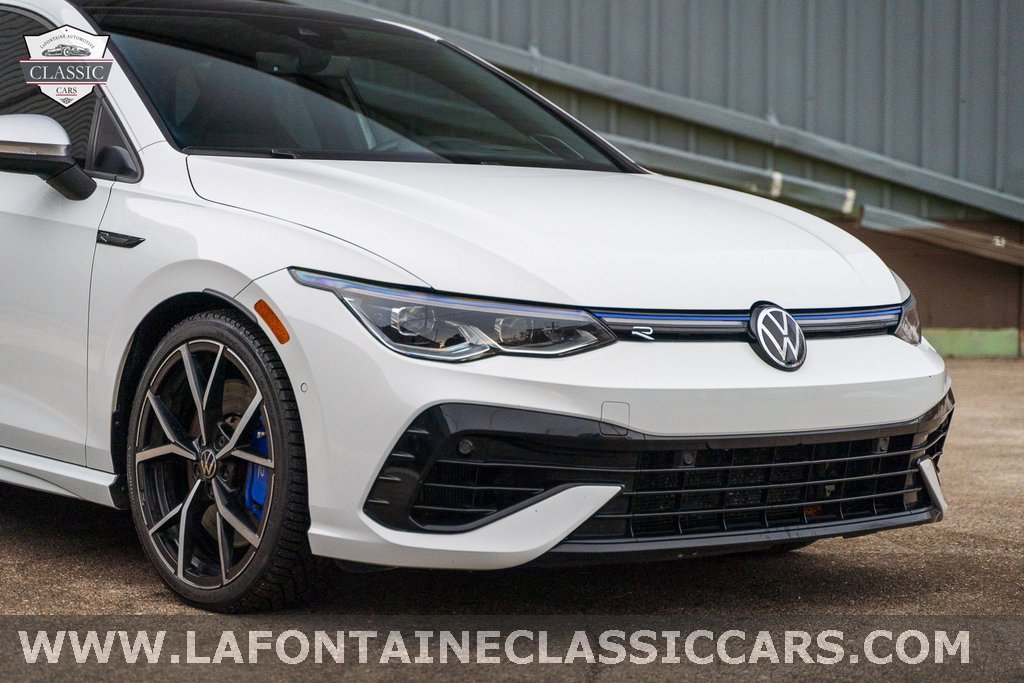 Used 2022 Volkswagen Golf R image 10