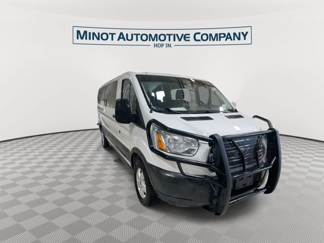 Used 2017 Ford Transit 350 XLT RWD image 2