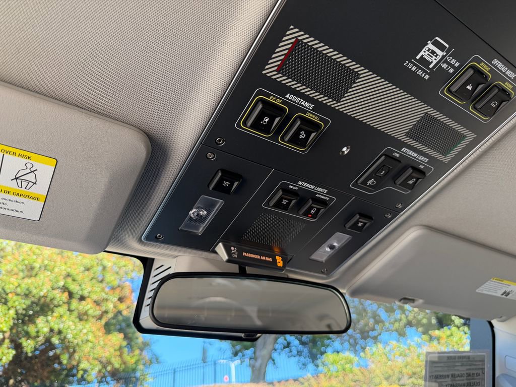 Used 2024 INEOS Grenadier Fieldmaster Edition image 22