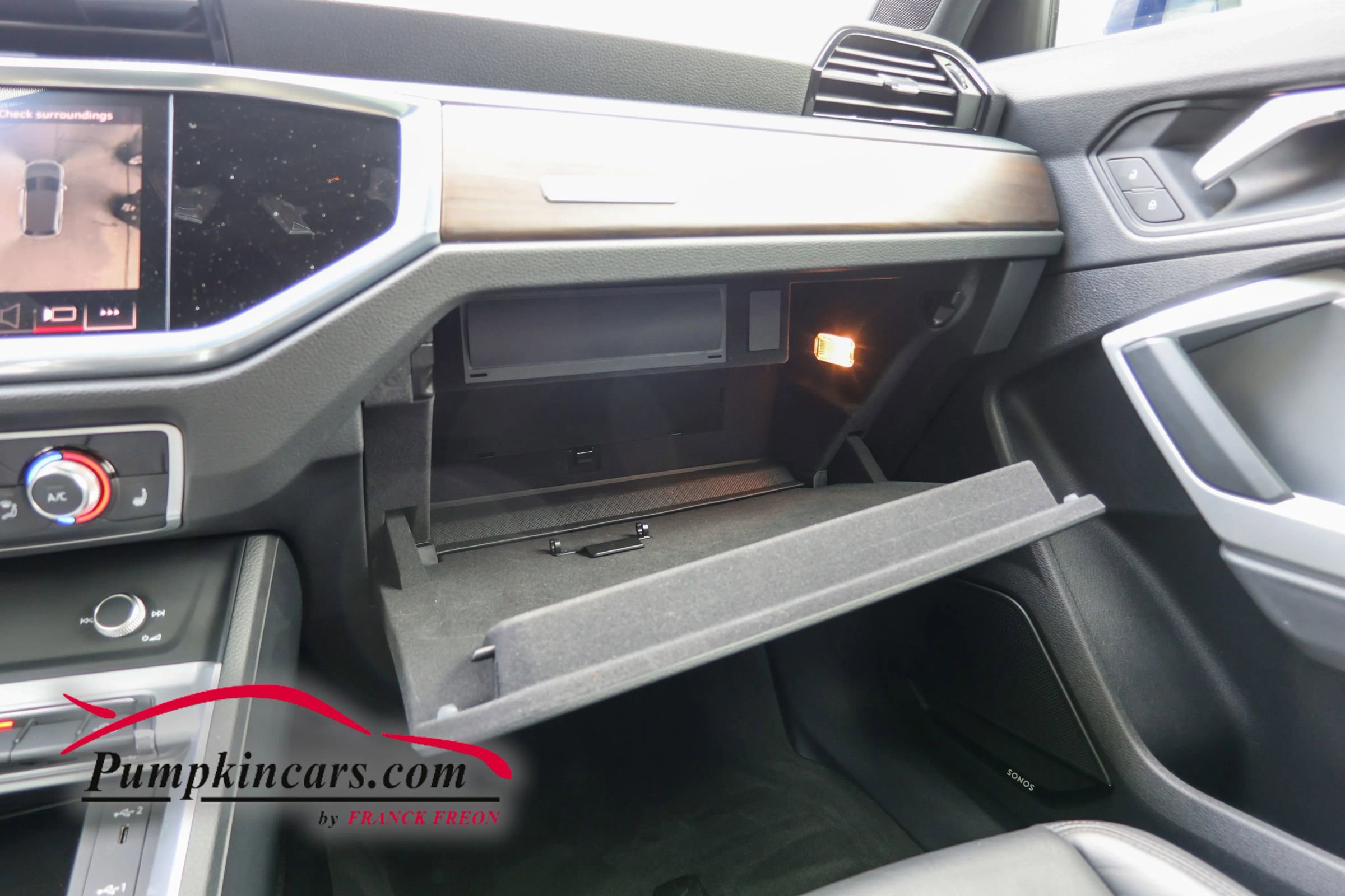 Used 2022 Audi Q3 2.0T Premium Plus w/ Premium Plus Package AWD/4WD image 42