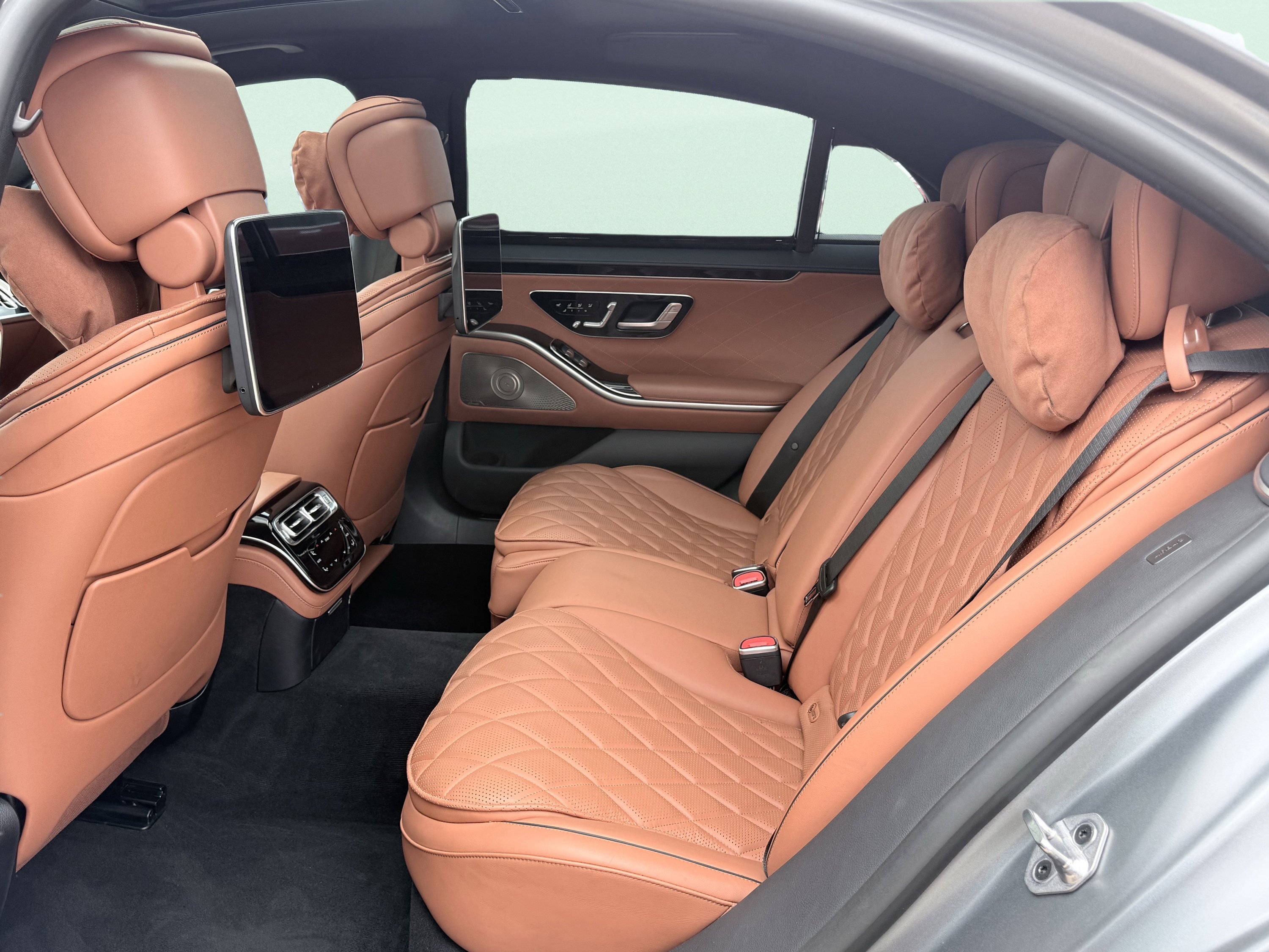 Used 2023 Mercedes-Benz S 580 4MATIC Sedan image 35