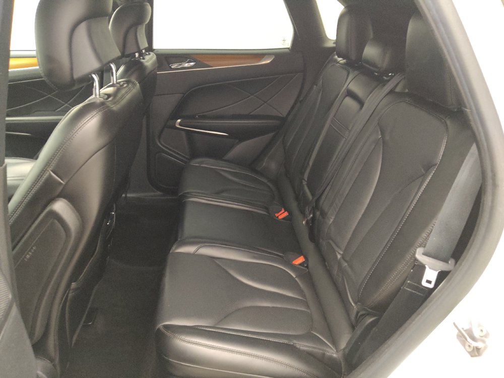 Used 2019 Lincoln MKC Reserve w/ MKC Climate Package FWD image 18
