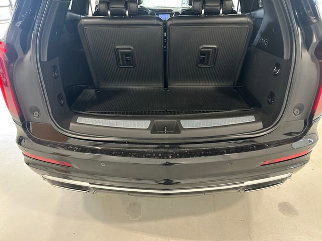Used 2024 Cadillac XT6 Premium Luxury w/ Technology Package image 29