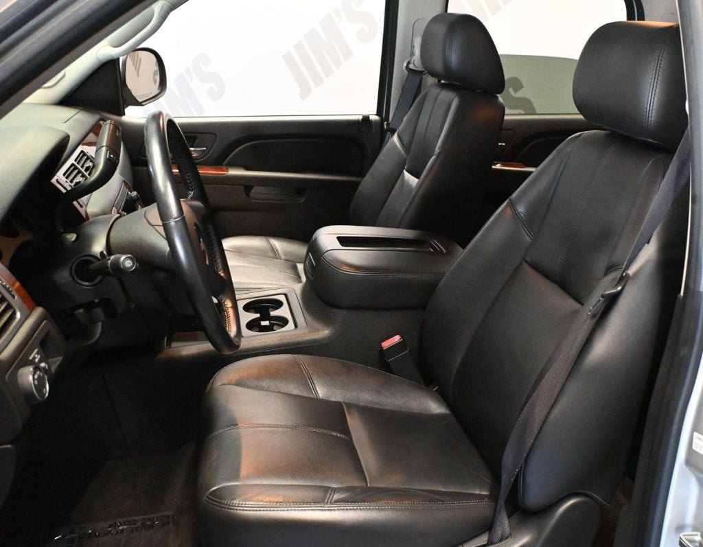 Used 2010 Chevrolet Tahoe LT RWD image 13