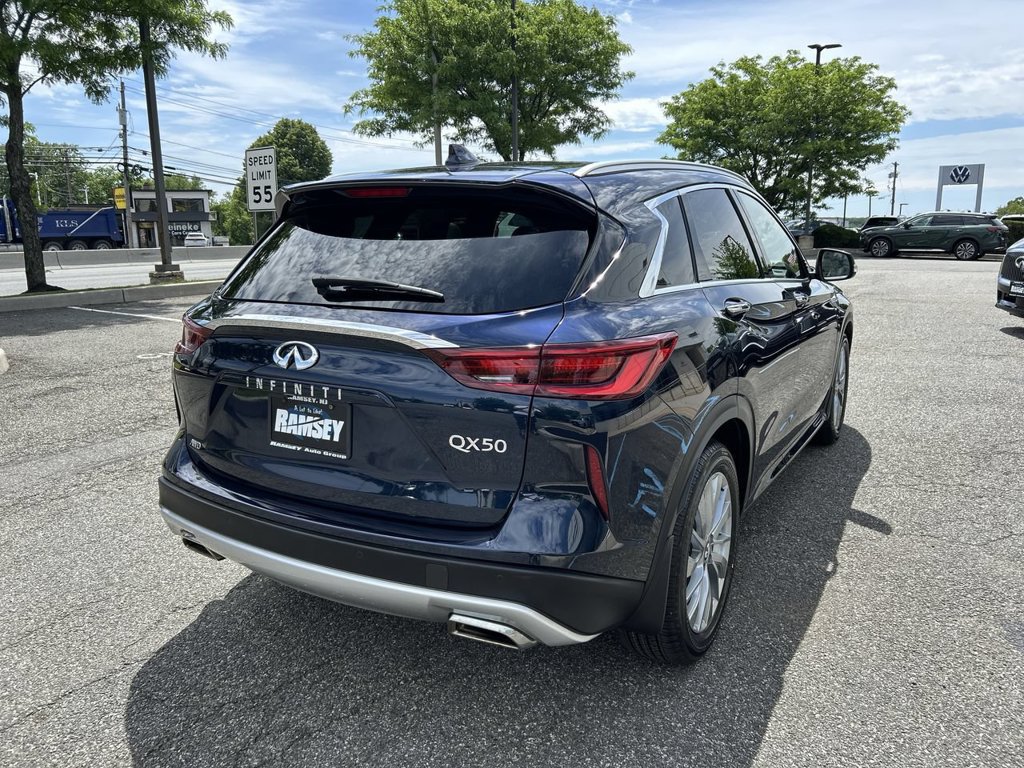 Certified 2023 INFINITI QX50 Luxe AWD/4WD image 8