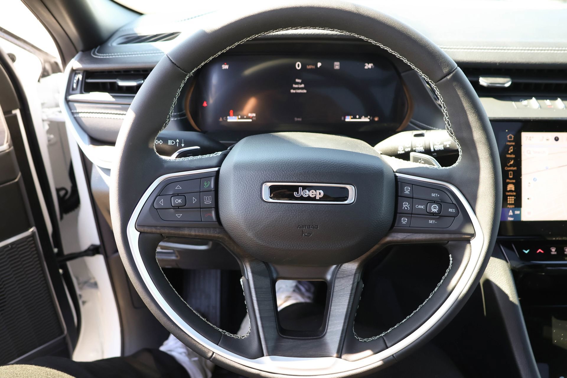 New 2026 Jeep Grand Cherokee Limited image 30