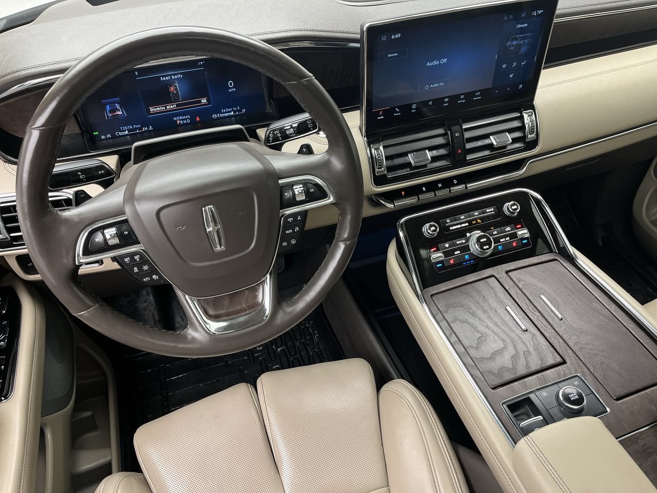 Used 2023 Lincoln Navigator L Reserve AWD/4WD image 16