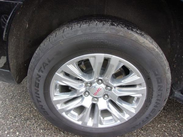 Used 2025 GMC Yukon Denali AWD/4WD image 10
