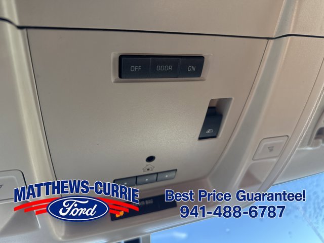 Used 2015 GMC Sierra 1500 SLT w/ SLT Crew Cab Value Package AWD/4WD image 24