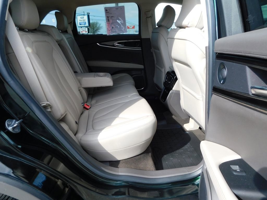 Used 2021 Lincoln Nautilus Reserve w/ Equipment Group 201A image 22