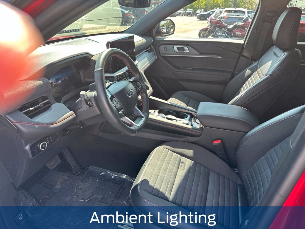 Used 2025 Ford Explorer ST-Line w/ Premium Package RWD image 18