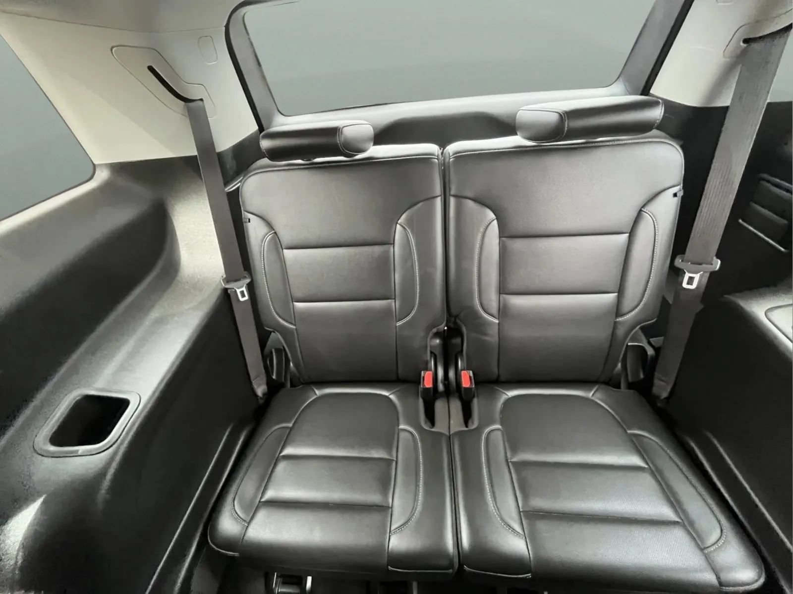 Used 2022 GMC Acadia SLT w/ Elevation Edition FWD image 14