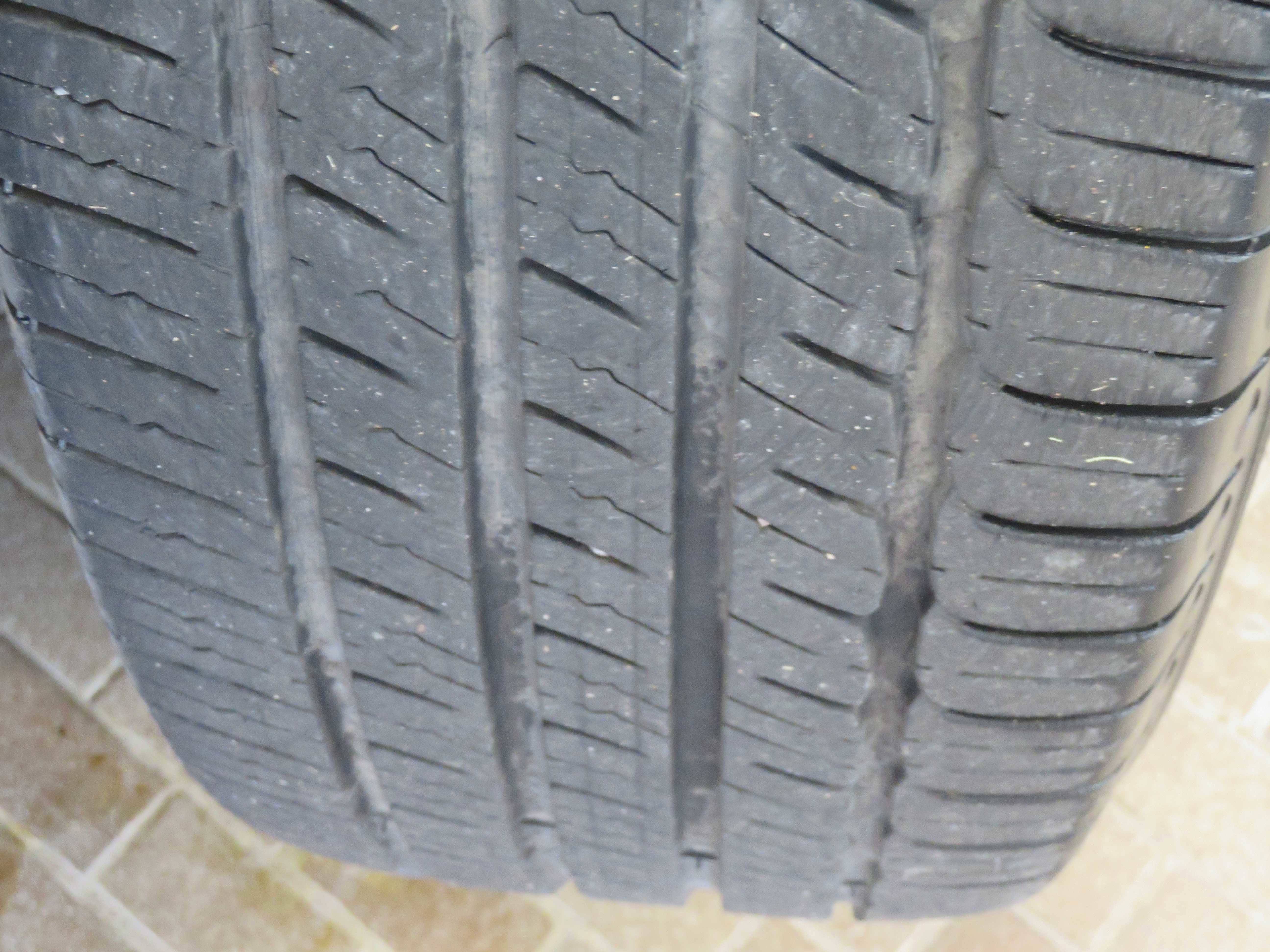 Used 2020 Ford Escape SEL image 12