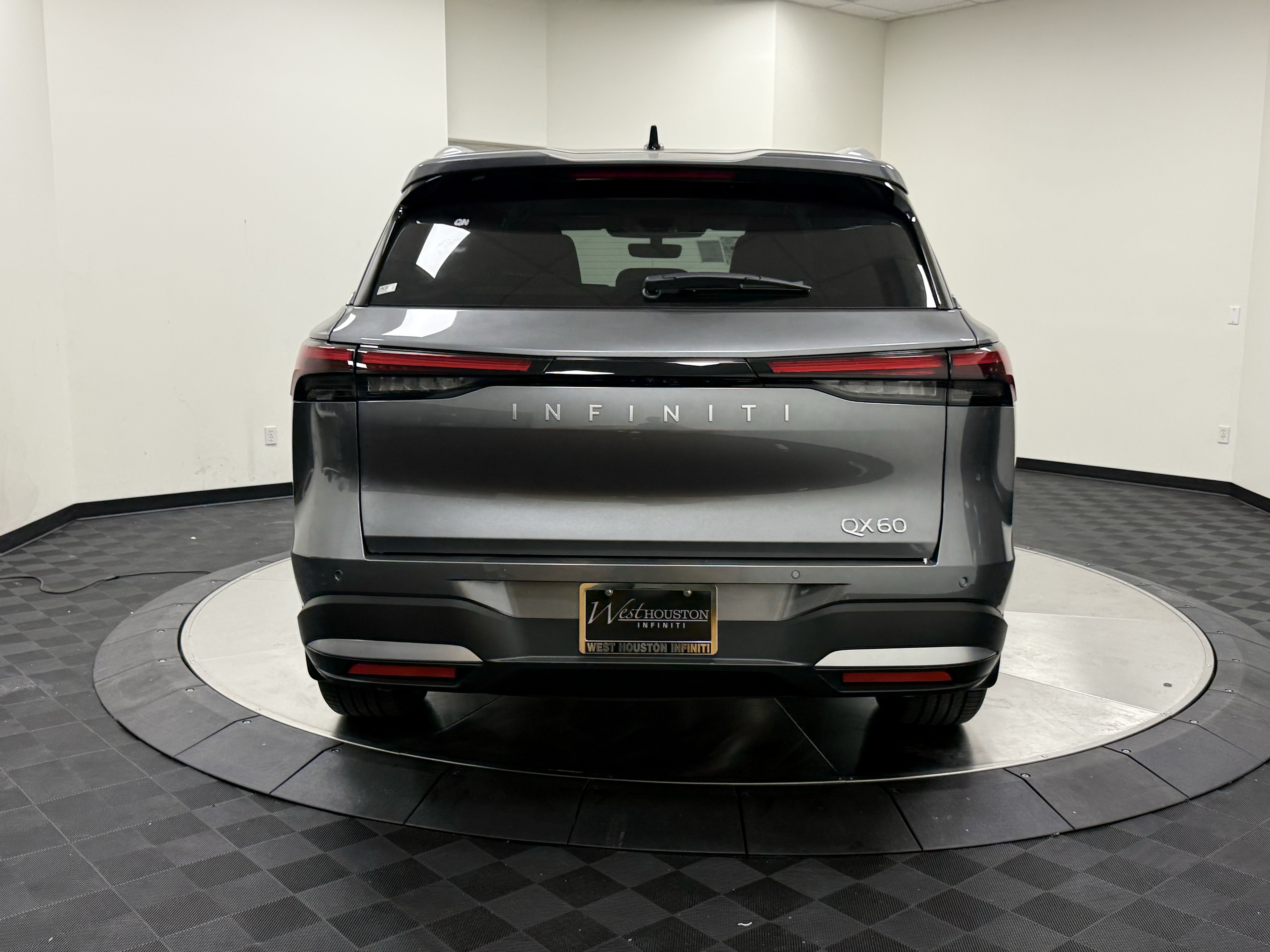 Certified 2027 INFINITI QX60 Luxe w/ Cargo Package FWD image 7