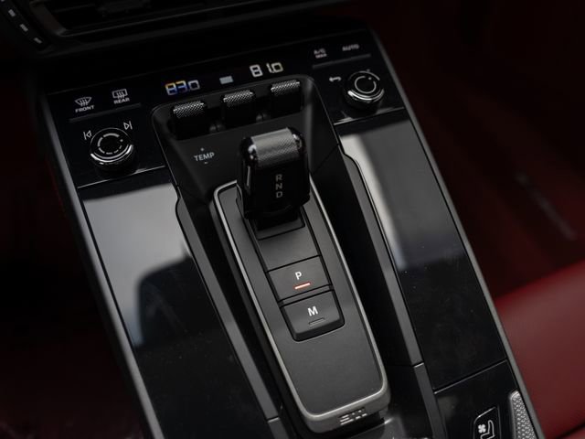 Certified 2022 Porsche 911 Carrera RWD image 28