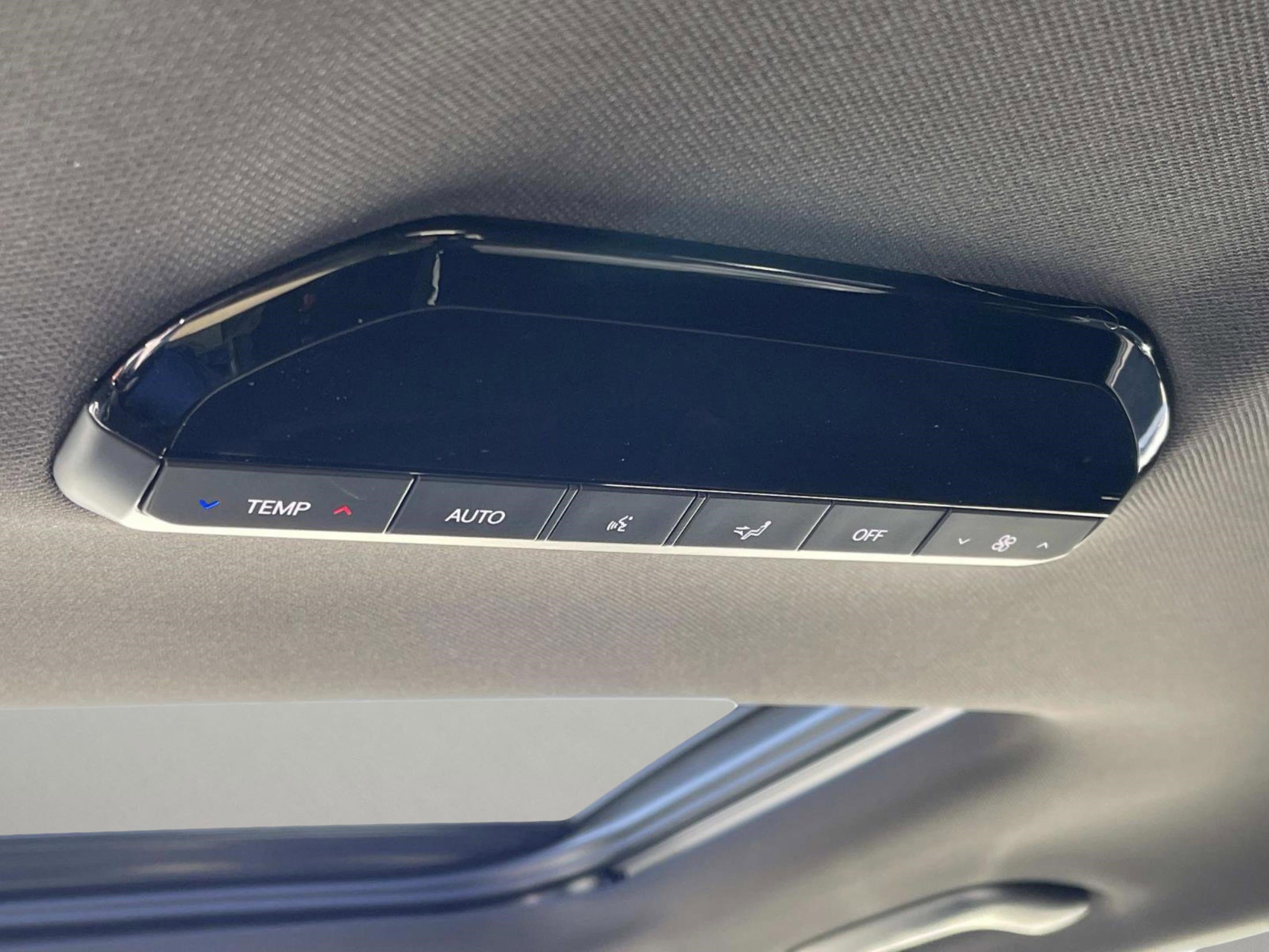 New 2027 Kia Telluride EX X-Line image 18