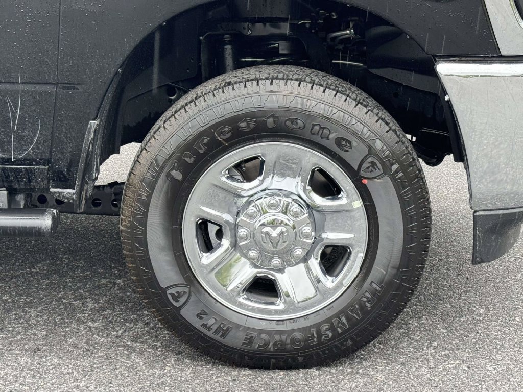 New 2026 RAM 2500 Tradesman AWD/4WD image 11