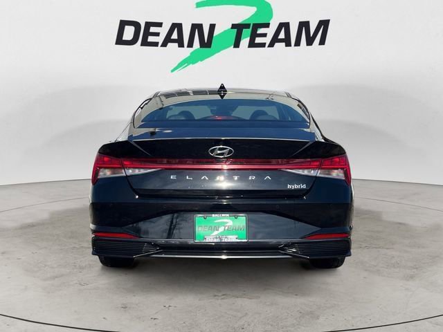 Used 2023 Hyundai Elantra Limited image 7