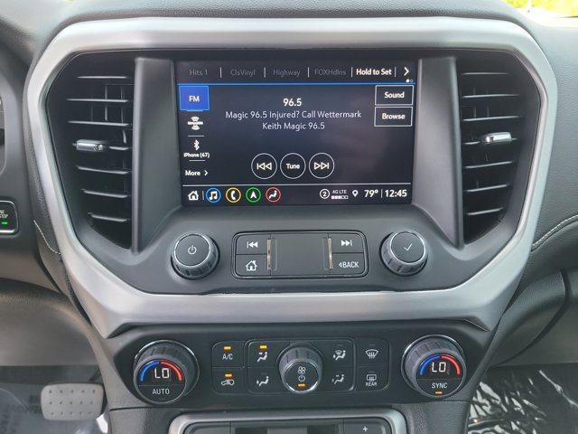 Used 2023 GMC Acadia SLT w/ Elevation Edition FWD image 17