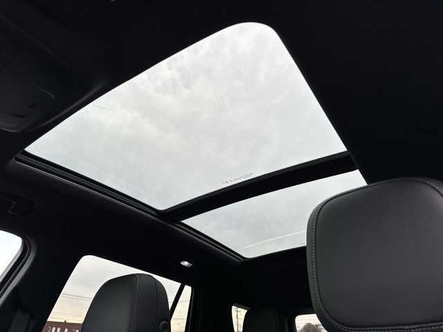 New 2026 GMC Terrain Elevation w/ Elevation Premium Package image 13