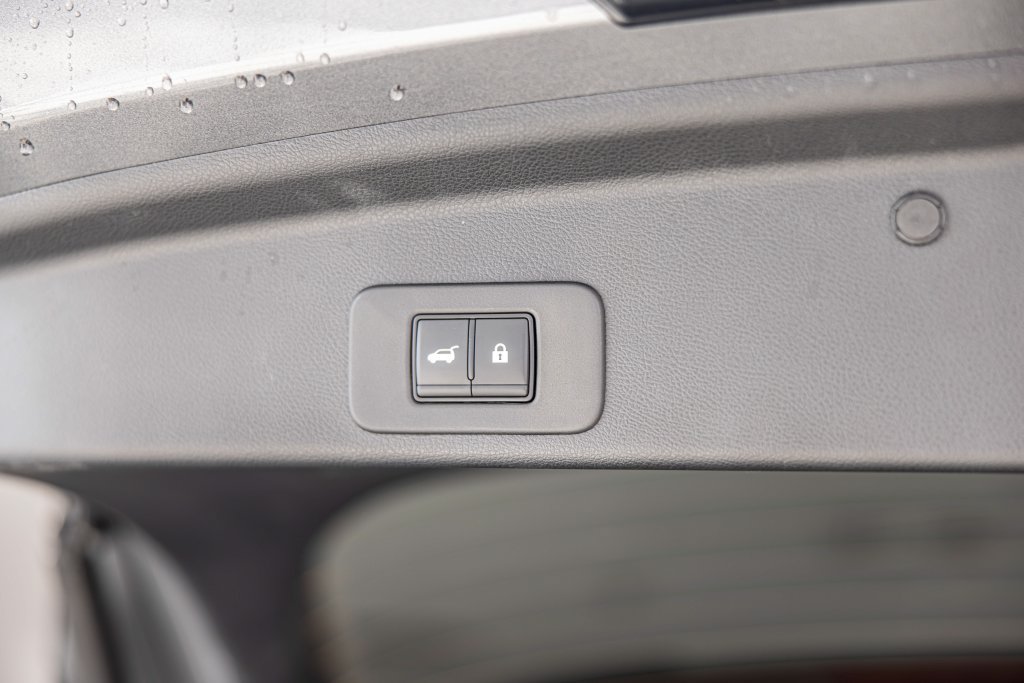 Used 2025 Nissan Murano SL AWD/4WD image 16