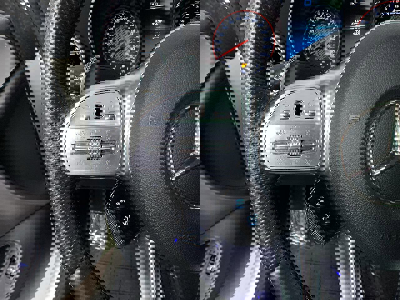 Used 2020 Mercedes-Benz C 63 AMG S w/ Multimedia Package image 28