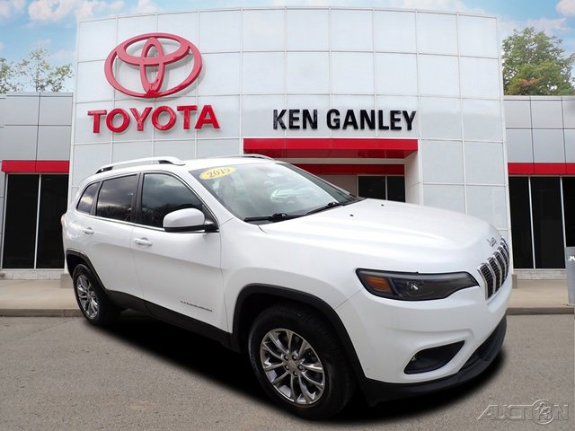 Used 2019 Jeep Cherokee Latitude Plus w/ Cold Weather Group image 1