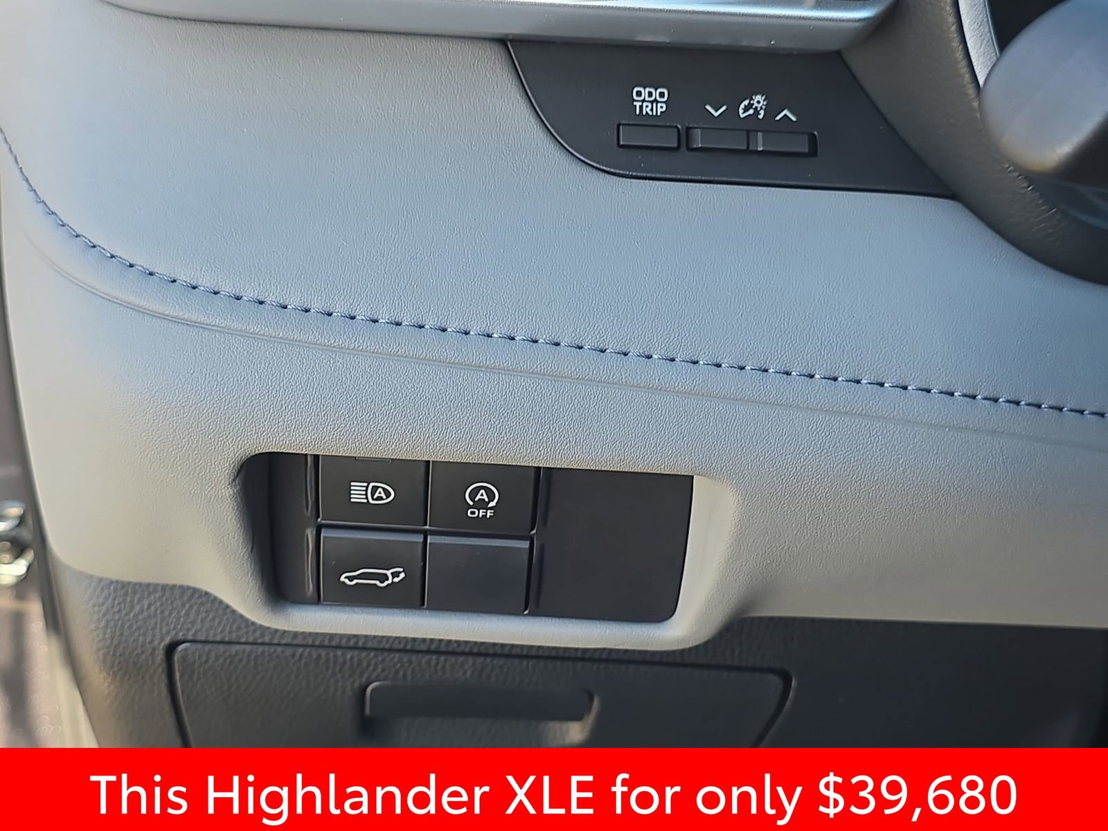 Used 2024 Toyota Highlander XLE image 34