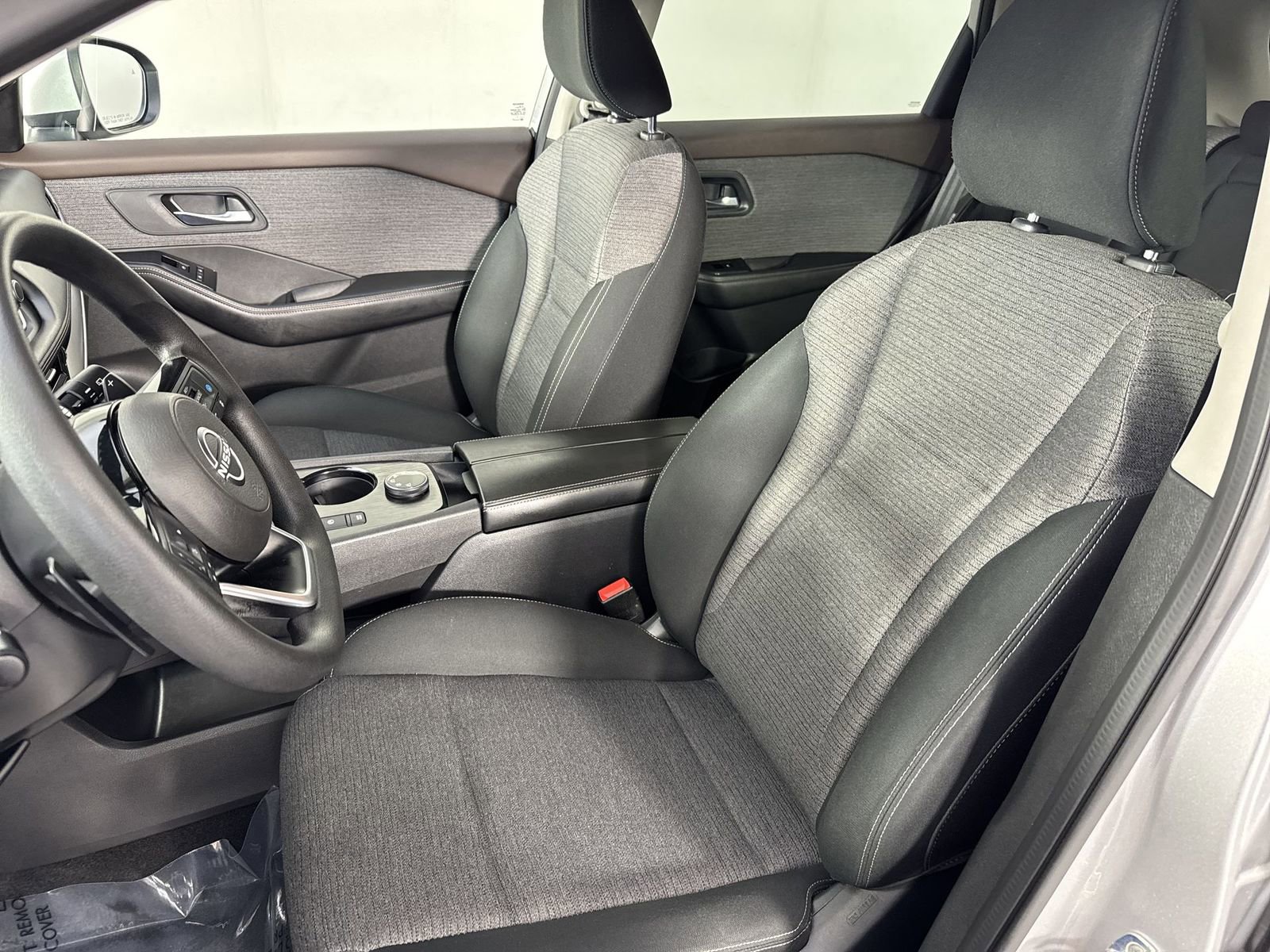 Certified 2022 Nissan Rogue SV AWD/4WD image 19