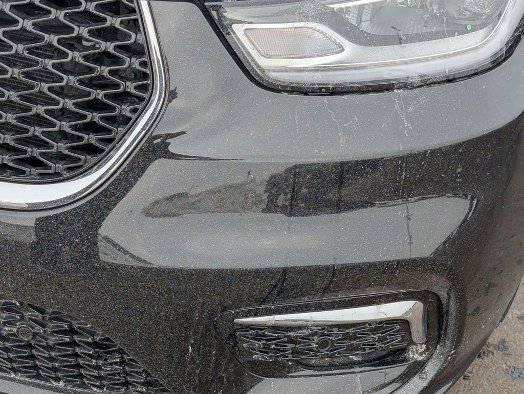 Used 2023 Chrysler Pacifica Limited image 12