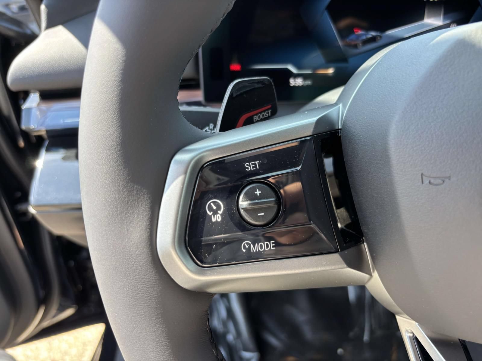 New 2026 BMW i5 eDrive40 w/ M Sport Package AWD/4WD image 12