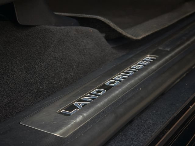 Used 2019 Toyota Land Cruiser AWD/4WD image 34